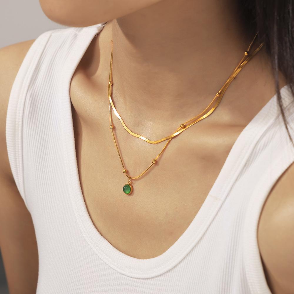 French Minimalist Green Stone Pendant Necklace - Detachable Layered 18k Gold-Plated Stainless Steel Clavicle Chain