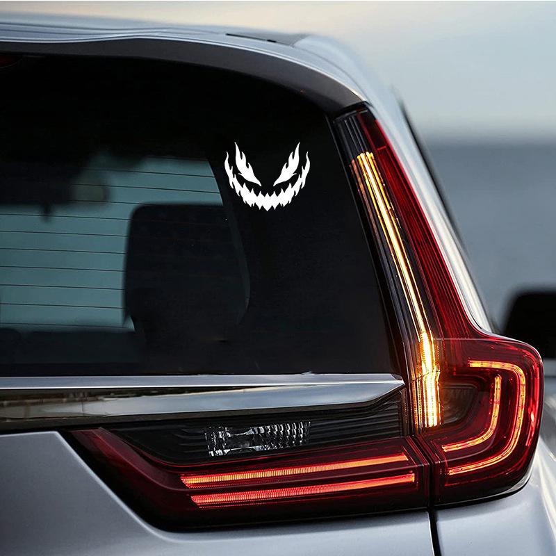 

Наклейки на автомобиль Monster Face для мотоциклетного шлема, декоративная наклейка, водонепроницаемая наклейка для мотоцикла, закрывающая царапины 12cm чёрный