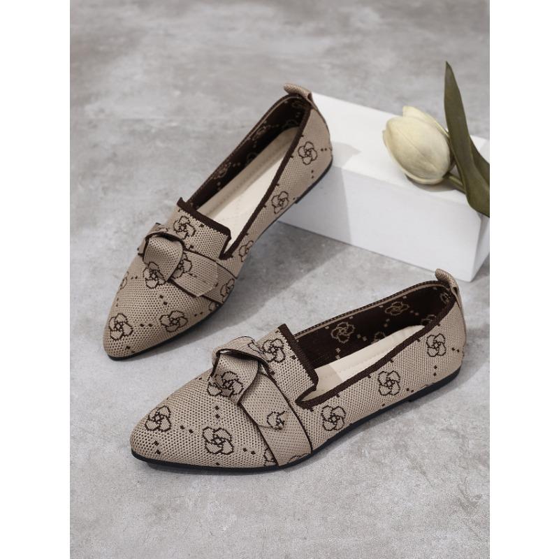 New Spring and Autumn Pointed Toe Flat Single Shoes Large Size Fashion Flying Weaving One Foot Casual Women's Shoes