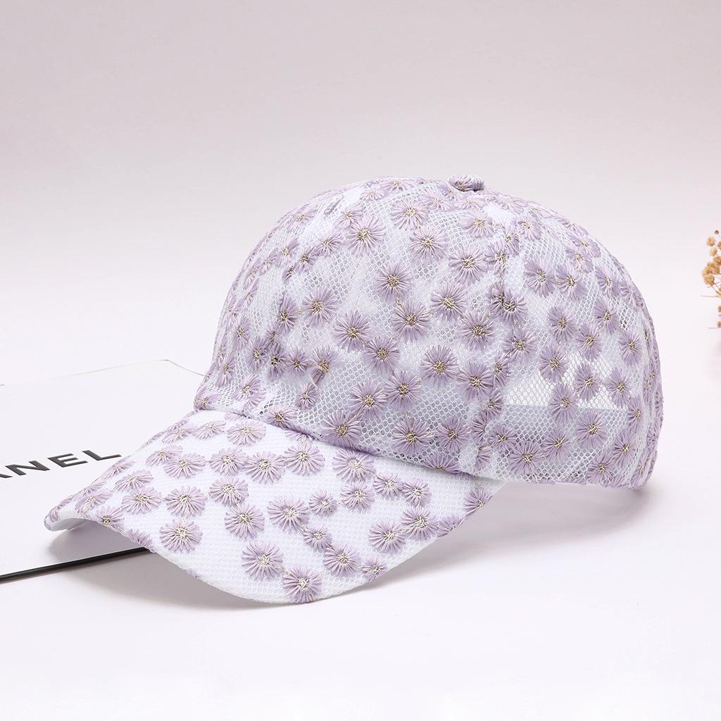 Versatile Lace Sequin Embroidered Baseball Cap with Hollow Duckbill for Street Fashion