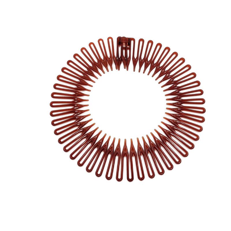 

Fashionable Rice Powder Wig and Hair Curler with Stretchable Comb