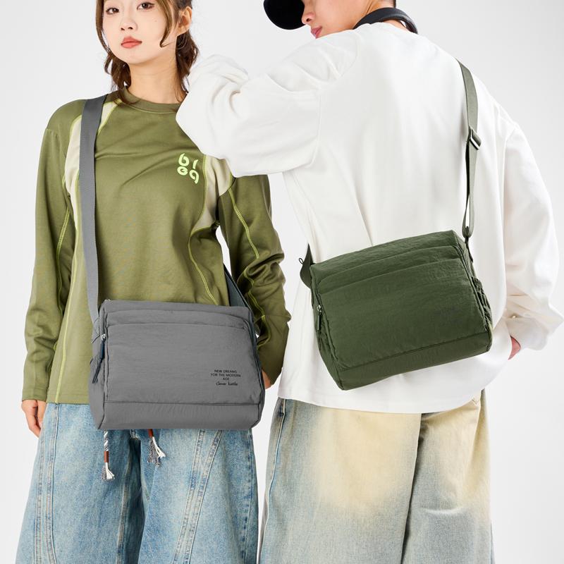Multi-layer Large Capacity Bag Women's Shoulder Bag Multi-pocket Water-repellent Solid Color Crossbody Bag