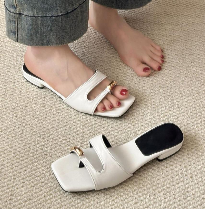 Fashion Fashion Round Toe Women Slippers Sandal Summer Ladies Slides Shoes Pantuflas Mujer Tongs Femme Chanclas Women Leather Flip Flops