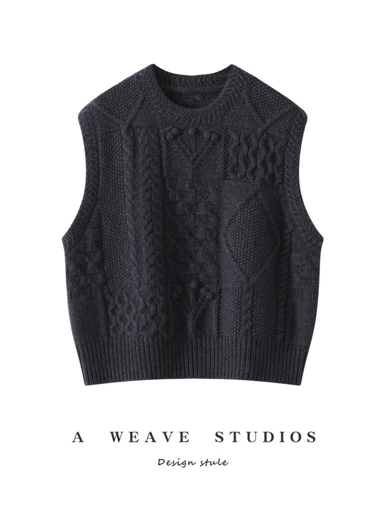 Solid Color Cable Knit Sleeveless Vest - Round Neck, Three-Needle Six-Strand Design, Perfect for Layering in Autumn and Winter