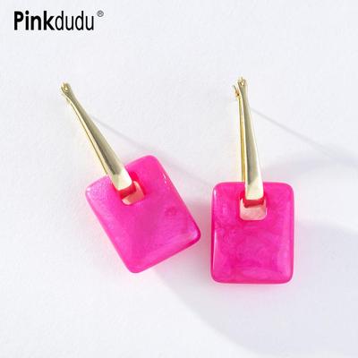 2024 New 3 Color Square Handbag Hoop Earrings Fashion Creative Acrylic  Geometric Earring for Women Jewelry PD1430