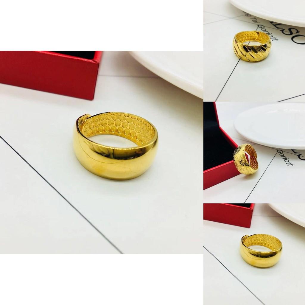 Beautifully Crafted Gold Plated Couples Ring With Elegant Polished And Brushed Surfaces