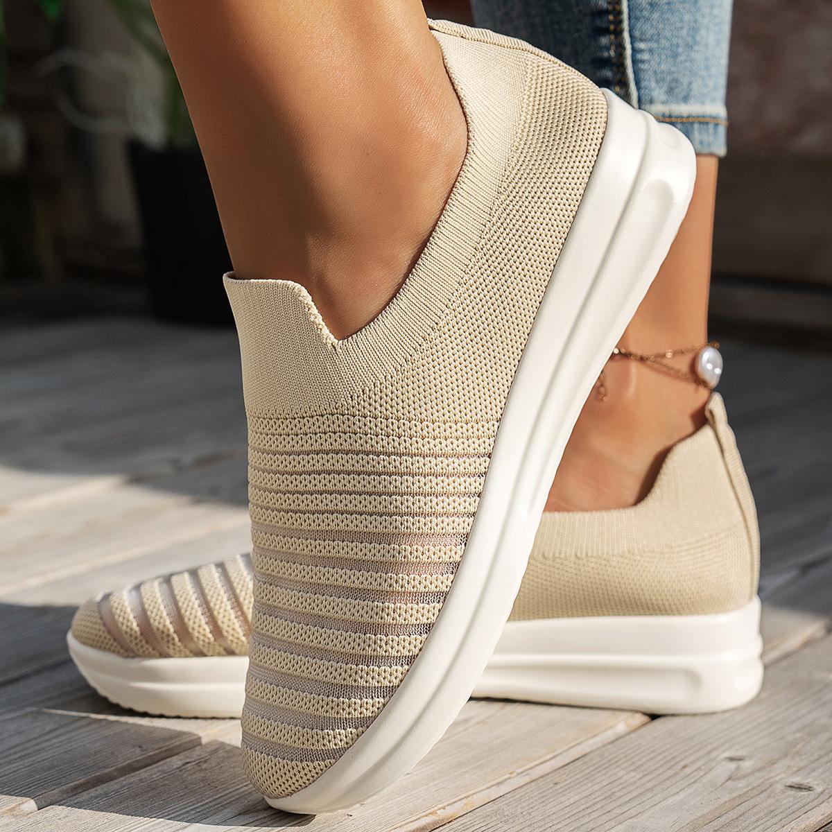 

Fashion Women Shoes Knitting Sock Sneakers Women Spring Summer Slip On Flat Shoes Women Plus Size Loafers Flats Walking krasovki Famela 36