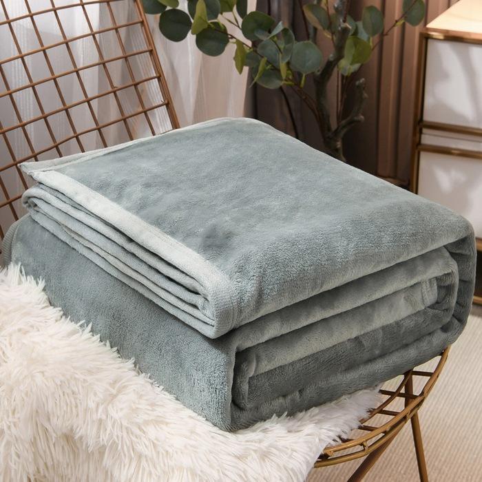 

Двустороннее фланелевое и молочное бархатное одеяло для офиса, общежития и дома - Подходит для всех сезонов