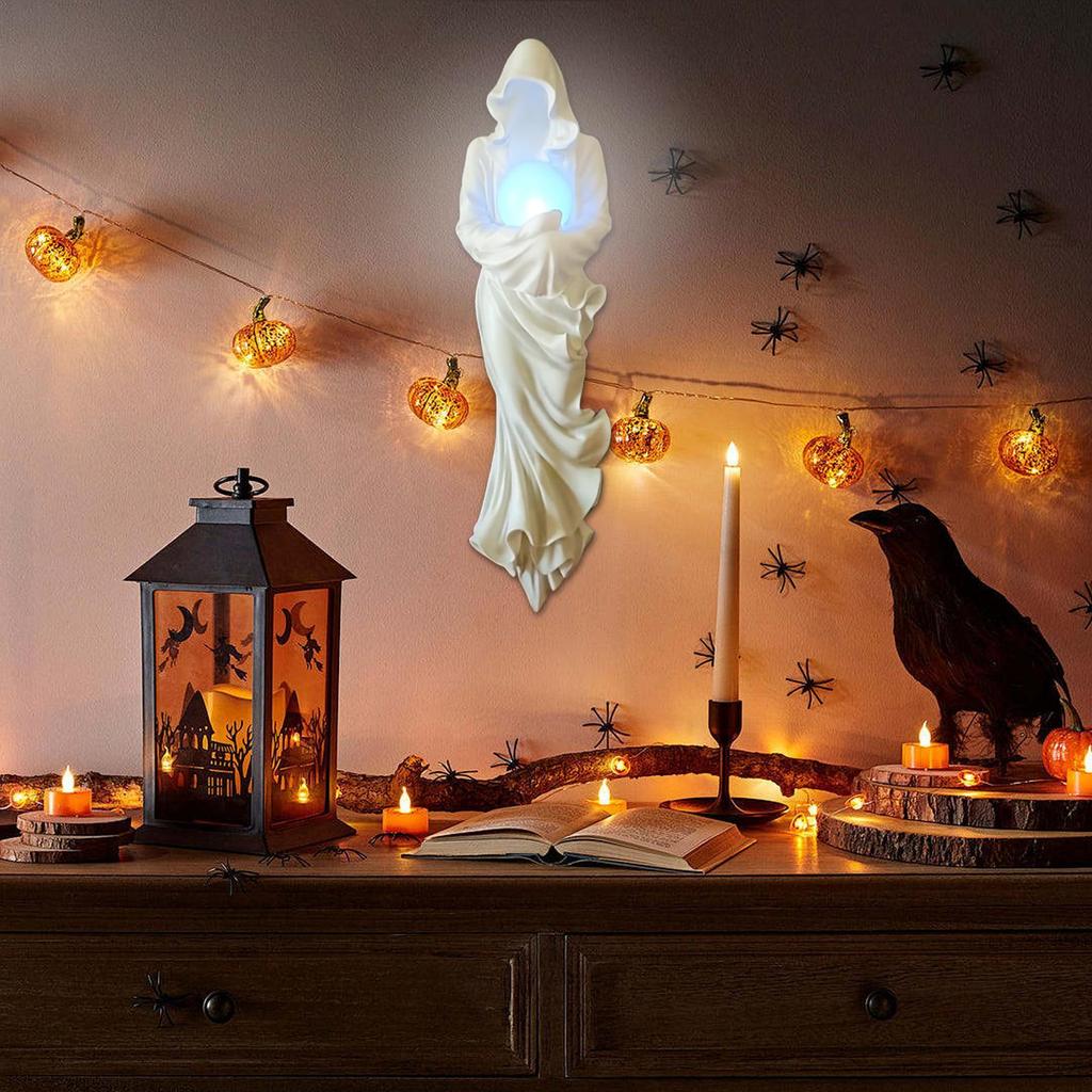 Ghost Figurine Halloween Hugging Light Sculpture Ghost Resin Gothic Ornaments Tabletop Dark Art For Classmates Kids Teens Adults