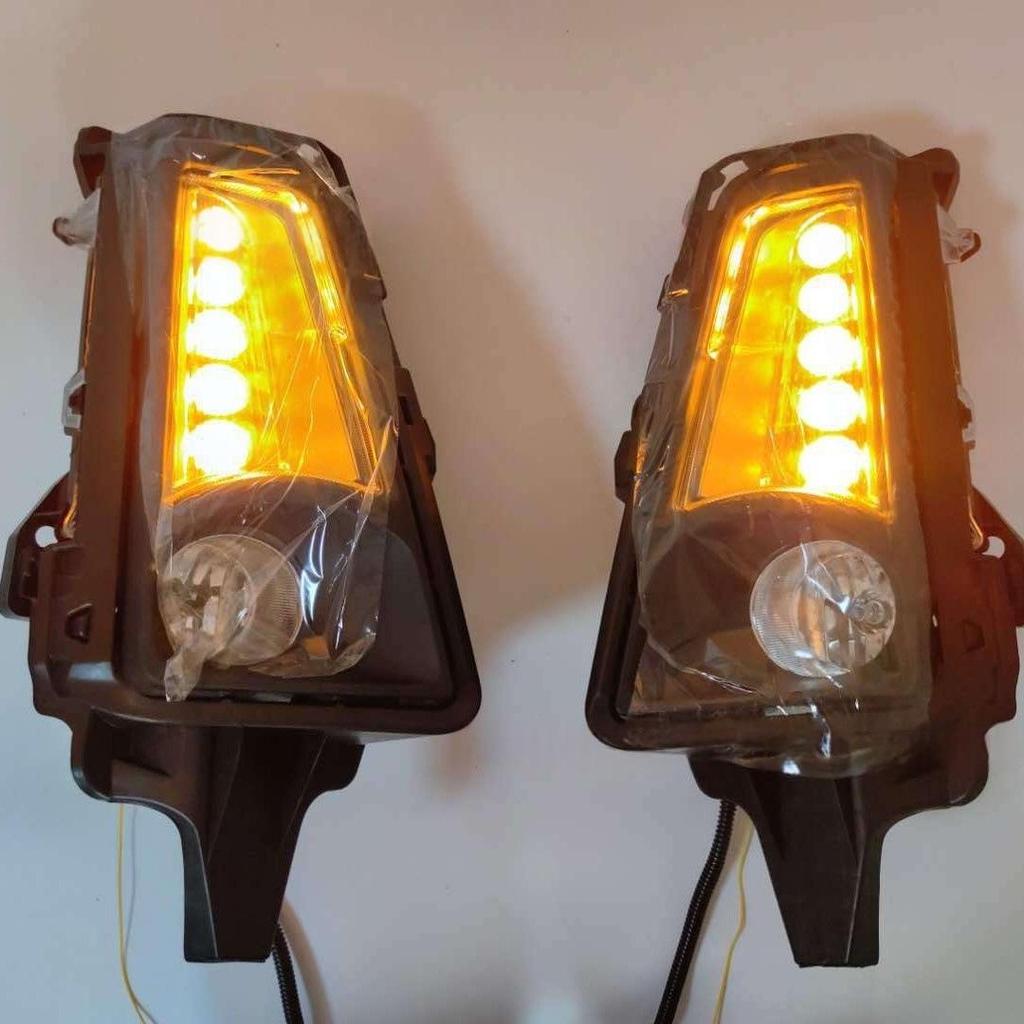 LED Daytime Running Lights & Fog Light Assembly for 2019-2020 Toyota Hiace