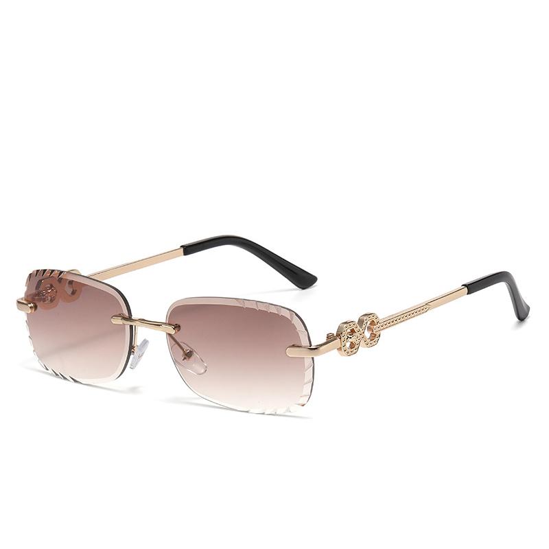 New Fashion Luxury Designer Sunglasses Women Rimless Flower Oval Elegant Shades Trendy Party Cute Glasses