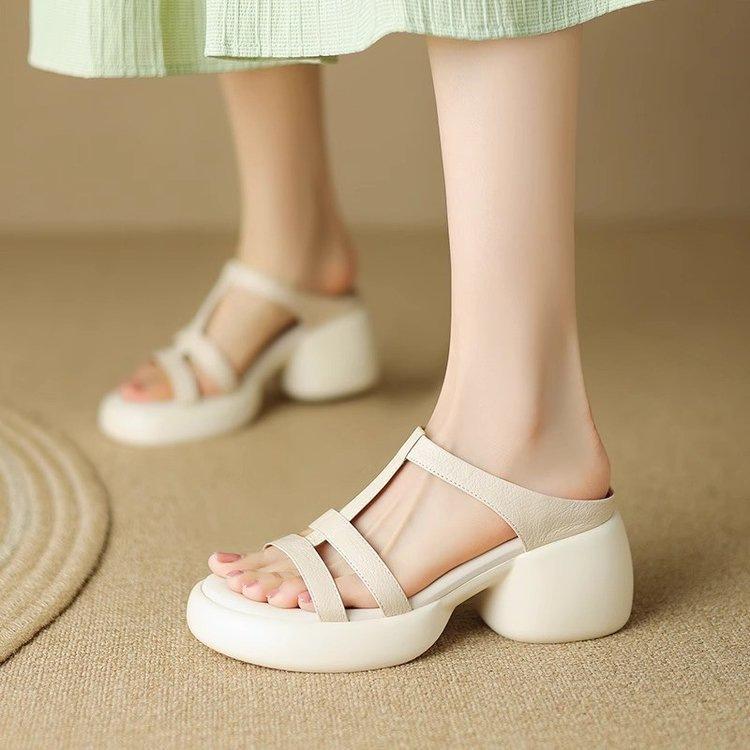 Soft leather high heels women's summer 2025 new versatile soft sole retro muffin thick bottom open toe thick heel sandals