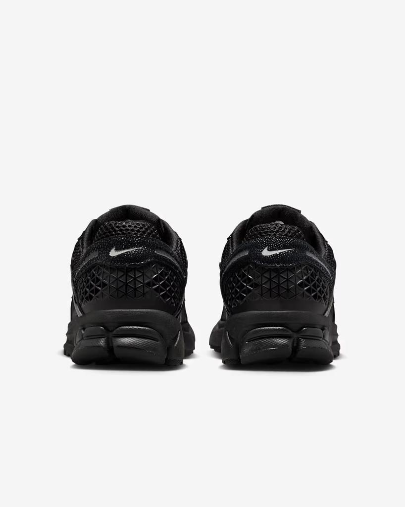 II6236-001 Nike Zoom Vomero 5 Black (Women's)