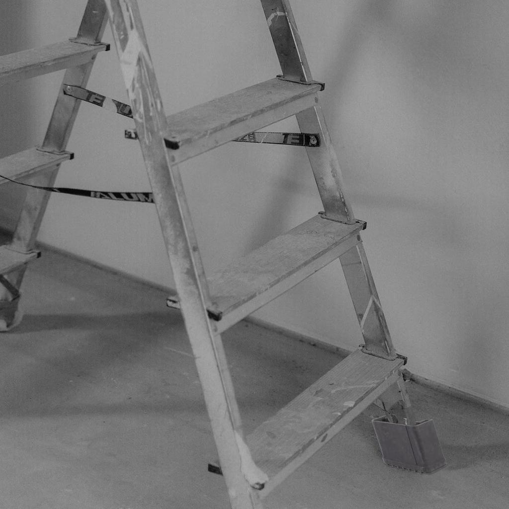 4pcs Ladder Foot Cover Ladder Mat Cover for Ladder Retractable Stairs Pads Ladder Leg Protective Cover Ladder Feet Rubber Pad Ladder Leg Protector