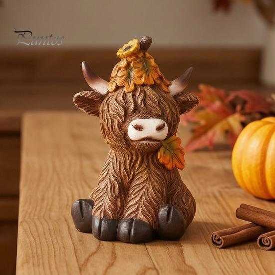 Lifelike Animal Shape Ornaments Highland Cow Garden Statue, Cute Resin Figurine Outdoor Indoor Fall Theme Window Display Table Desk Decor, Gift