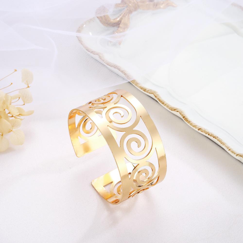 Handicraft Personality Punk Jewelry Spiral Pattern Hollow Opening Bracelet Tide Bracelet