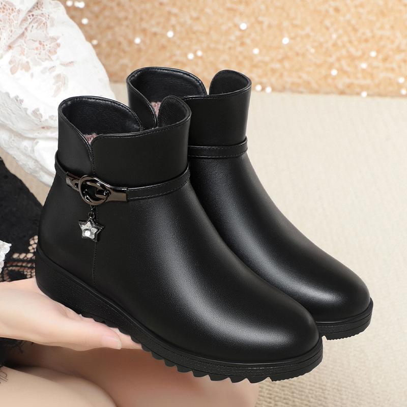 Mother Warm Cotton Shoes Women Winter Velvet Fleece Side Zip Thick Bottom Short Boots Leisure Round Head Flats Boots