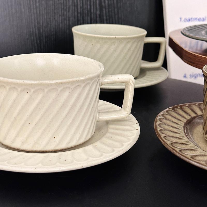 High-looking Retro Stoneware Coffee Cup with Saucer Design Twill Shape Office Afternoon Tea Cup and Saucer Set
