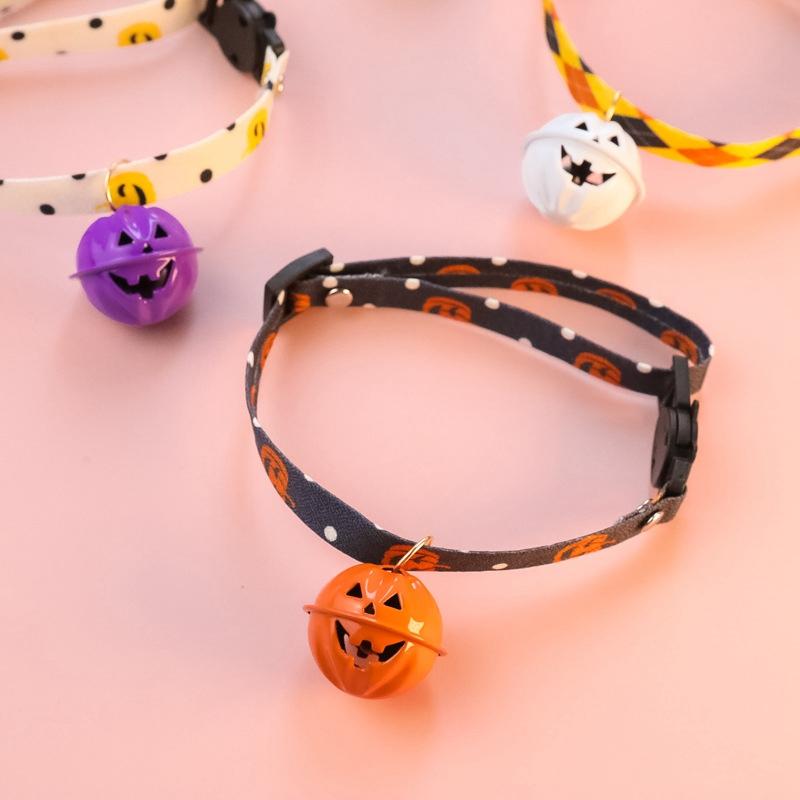 Halloween Dog Cat Collars Adjustable Breakaway Collars Safety With Pendant Big Bell Pumpkin Ghost Bats Pet Festival Collars