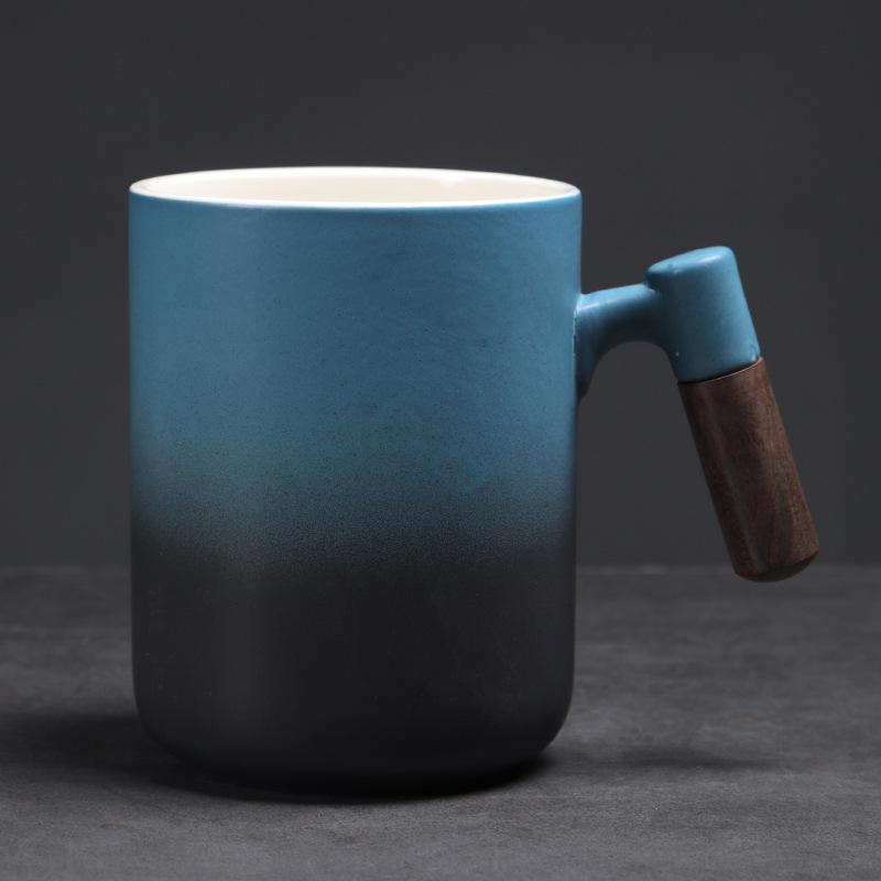 800Ml Large-capacity Mug Kiln-changed Ceramic Water Cup Retro Coarse Pottery Coffee Cup Creative Wooden Handle Beer Cup