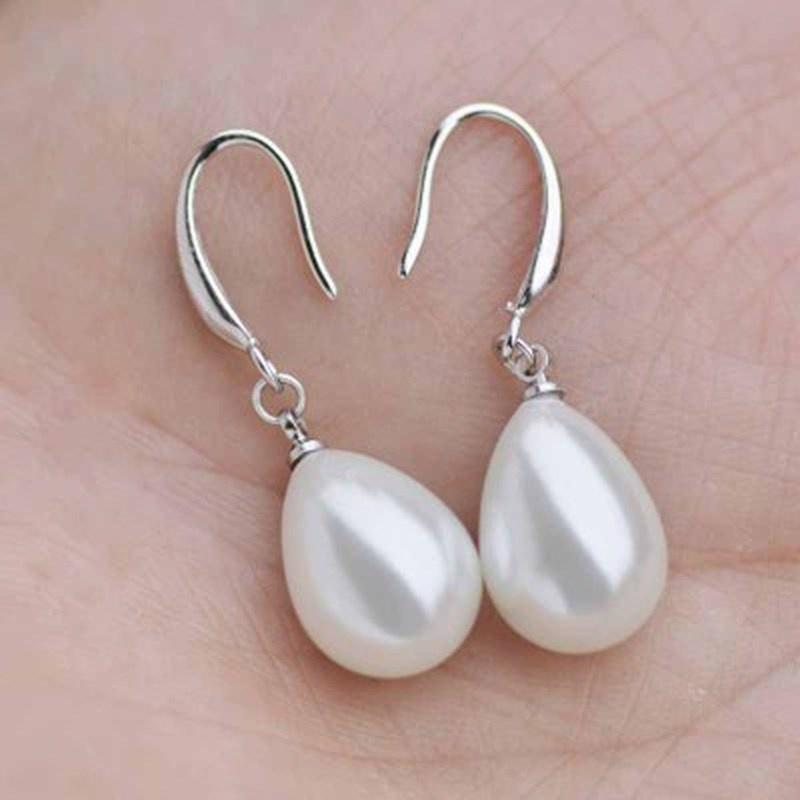 New Red Pearl Pendant Earrings Imitation Pearl Long Earrings Transparent Crystal Opal Earrings, Is A Romantic Gift for Women
