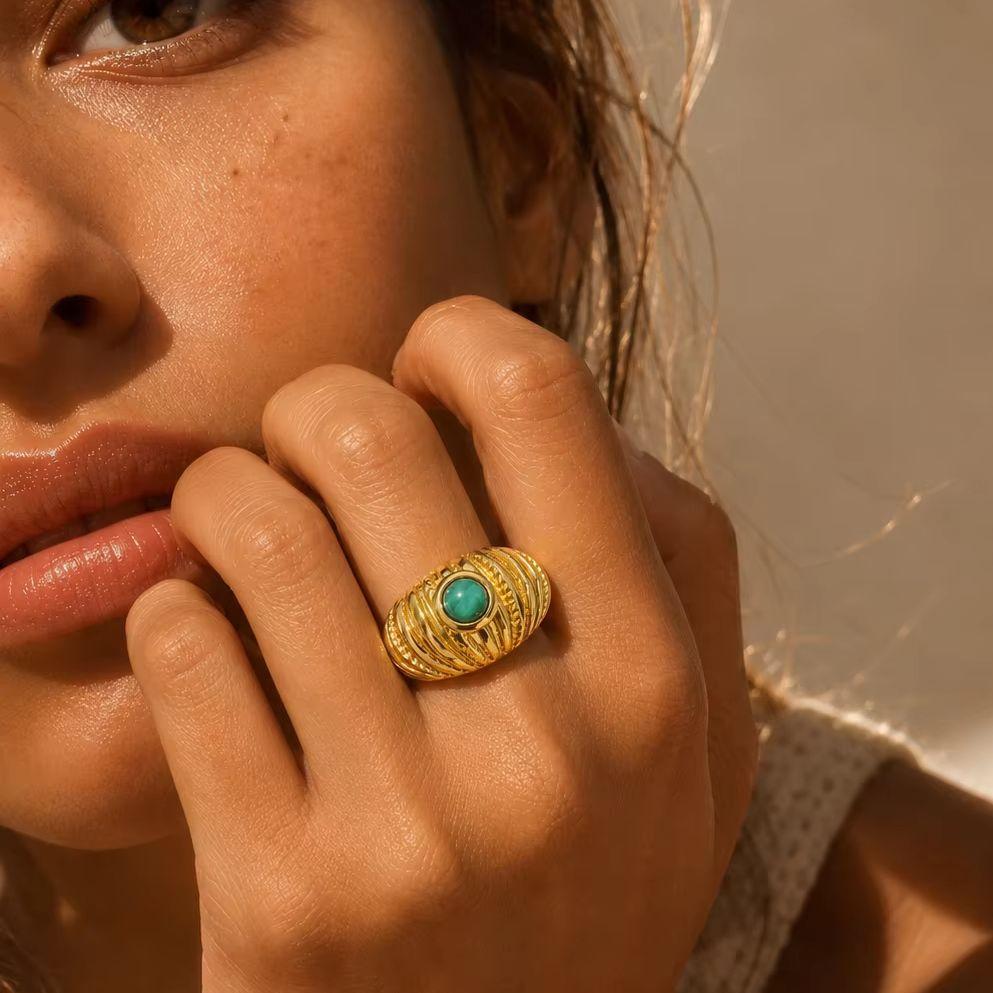 Vintage Green Natural Stone Chunky Wide Open Ring for Women Gold Plated Stainless Steel Fashion Statement Jewelry Gifts