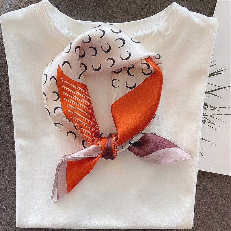 Cute polka dot silk mulberry silk scarf women's versatile small square scarf summer Korean version temperament decorative small scarf headband