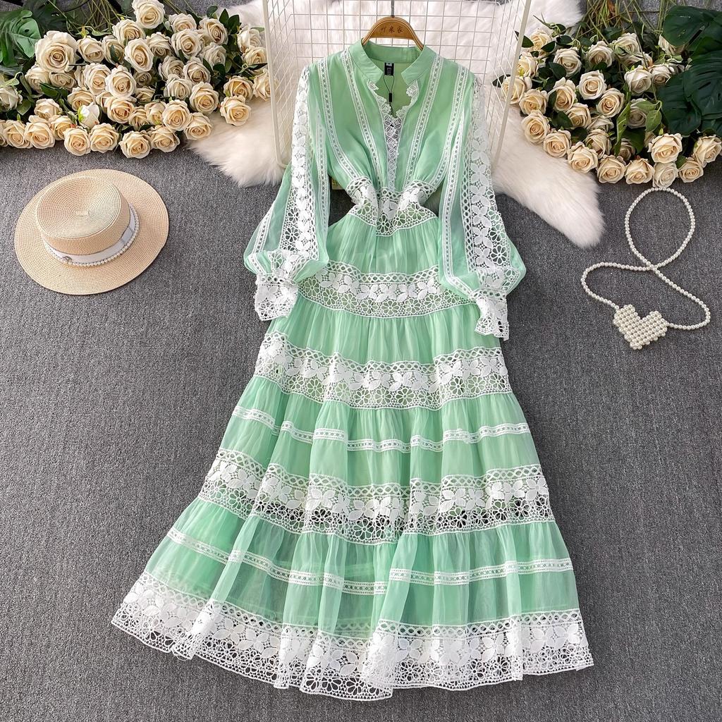 Vestidos de Noite de Baile de Outono de Designer de Luxo Vazados Bordados Para Mulheres Renda Patchwork Decote em V Manga Longa Lanterna Maxi Robe