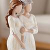 Mother Daughter Figurine Resin Hugging Mother And Daughter Statue Hand-Painted Sculpture for Home Decor Mother's Day Birthday Gifts