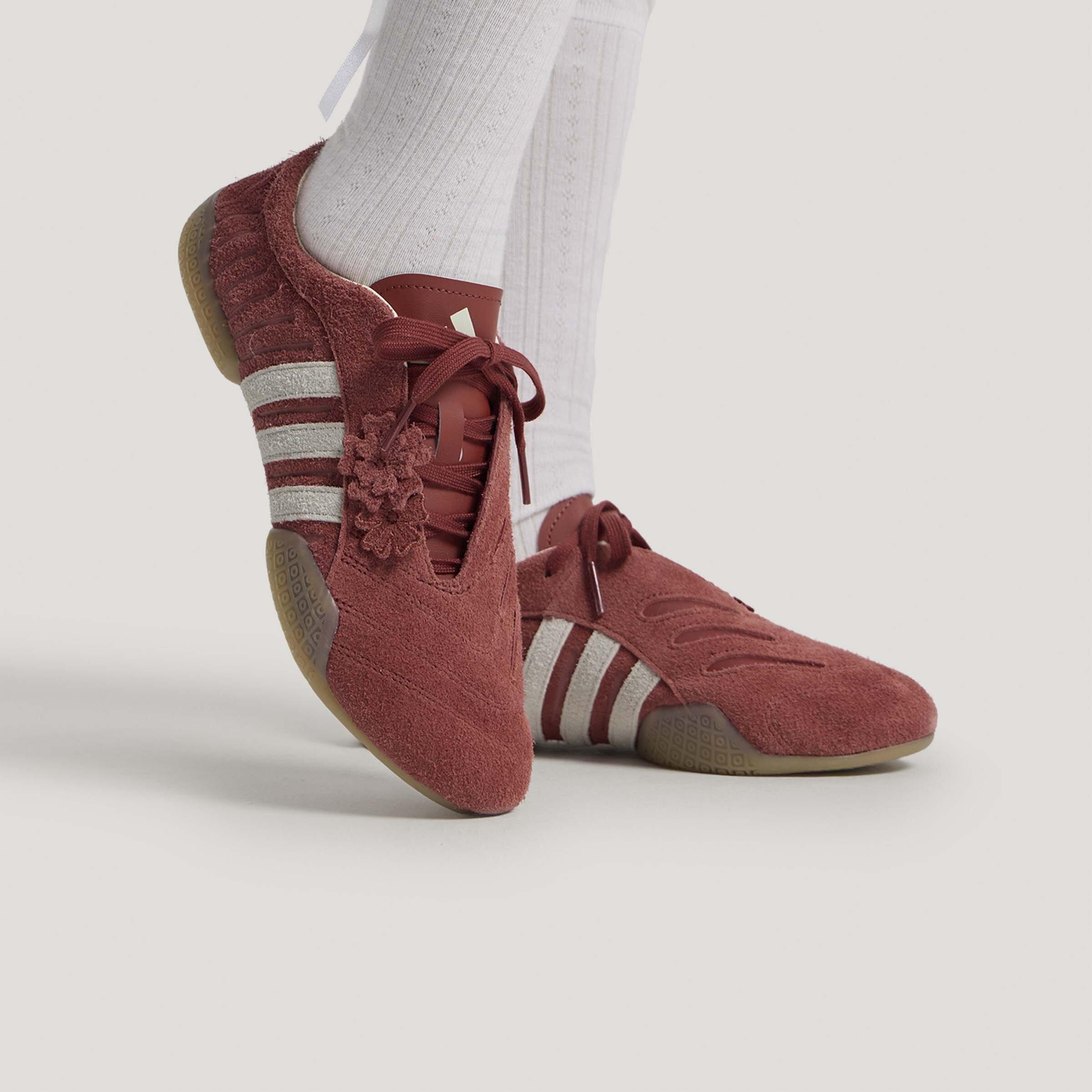 Adidas Taekwondo Mei Casual Shoes Women s Soft Red 36.5