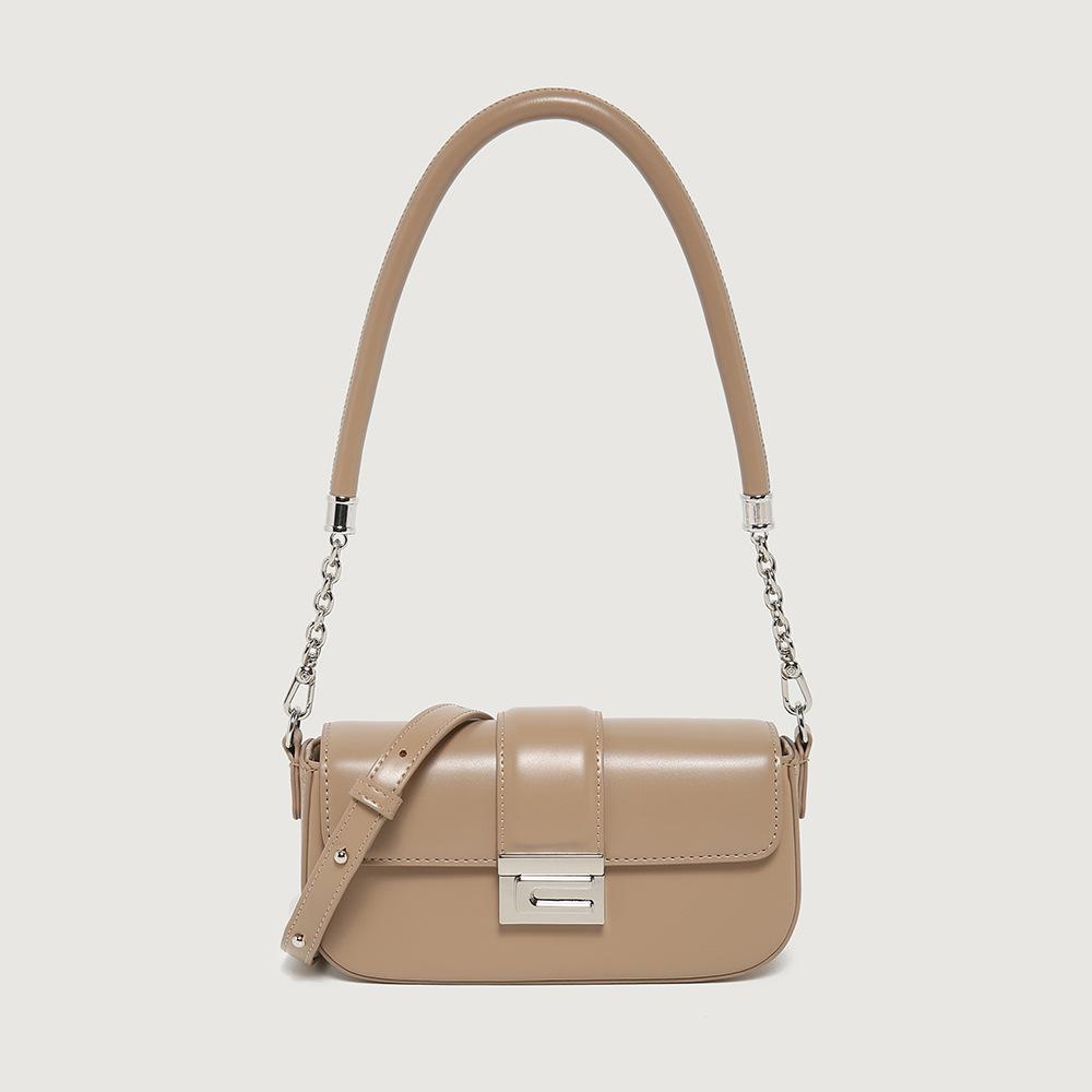Small bag 2024 new model, high-end niche harmonica chain small square bag, baguette underarm bag, women's shoulder and crossbody bag