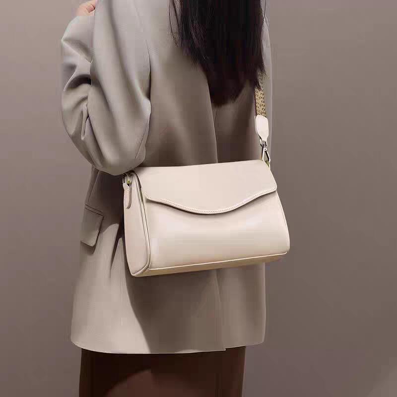 

Women s Large Capacity Genuine Leather Crossbody Bag - 2026 Versatile Shoulder Bag білий