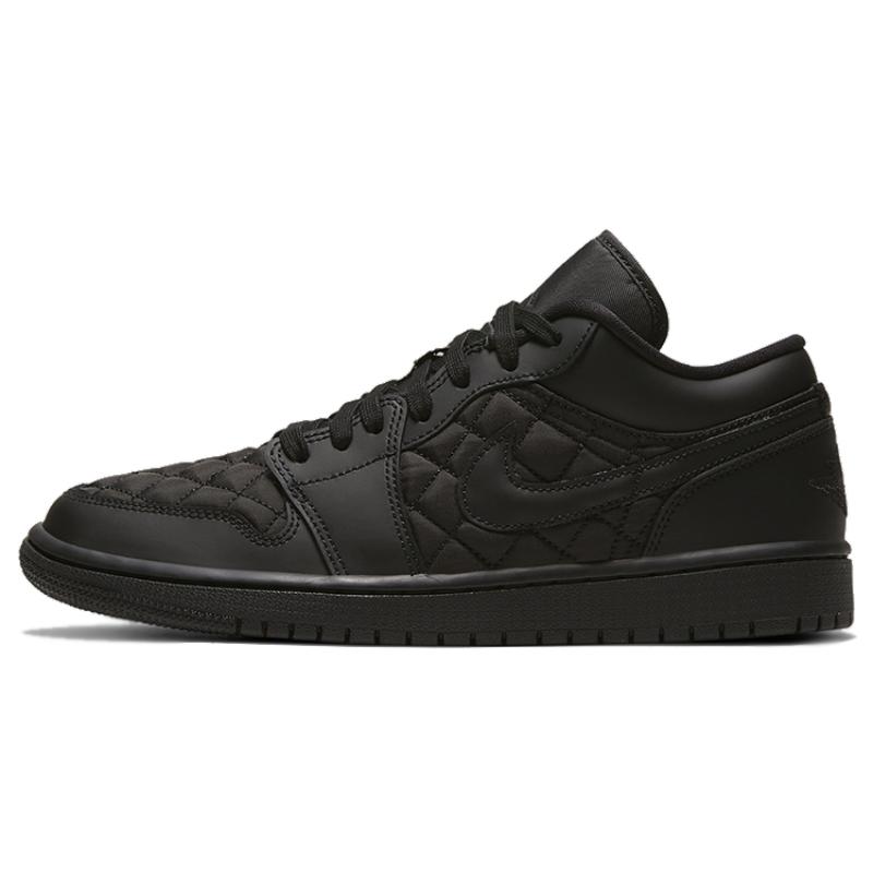 Jordan 1 Low Triple Black Quilted Women's Jordan DB6480-001