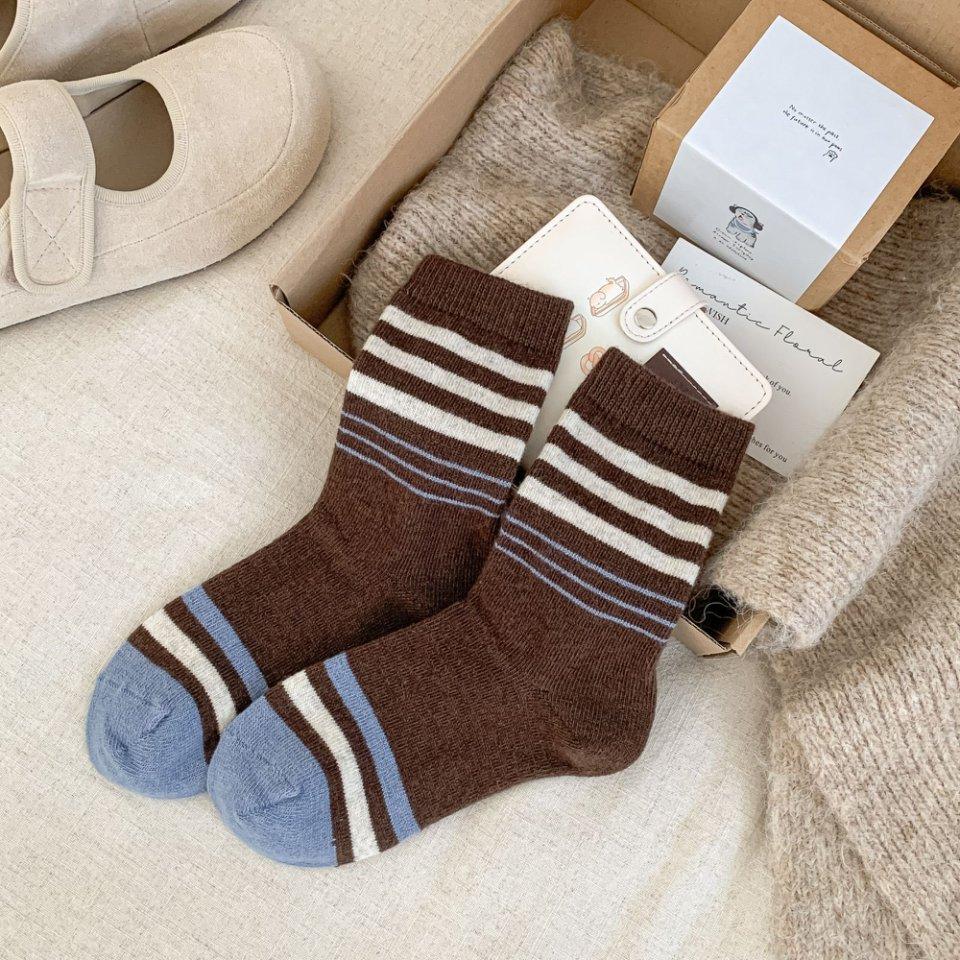 Contrasting Color Retro Children'S Explosive Wool Socks Thickened Month Korean Velvet Warm Stripes Simple Stacking Socks