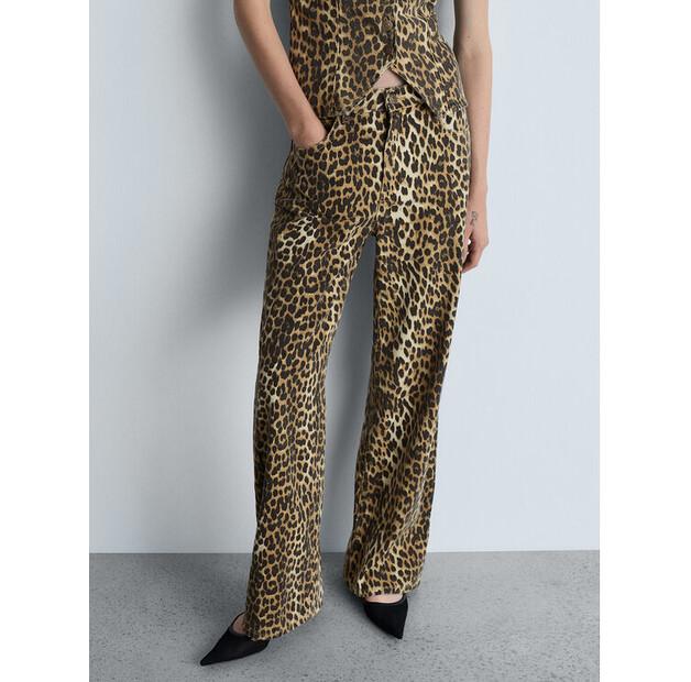 

Джинсы Mango Leo 77065668 коричневый Straight Fit 44