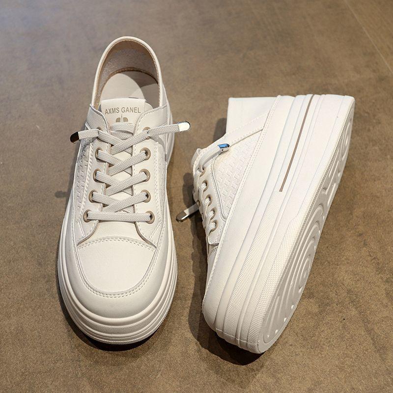 Inner Height-increasing Little White Shoes Women's Autumn New One-pedal Lightweight Soft-soled Versatile Casual Sports Board Shoes