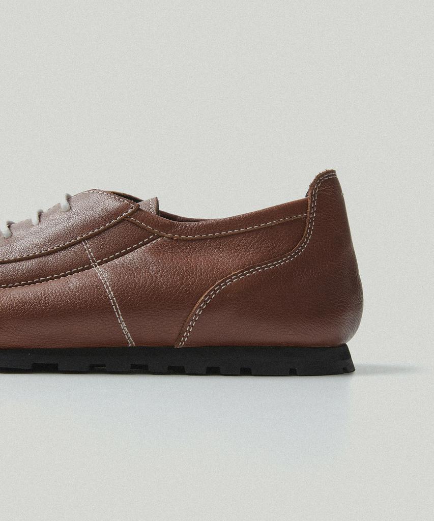 Monoless Rugby Sneakers (Brown)
