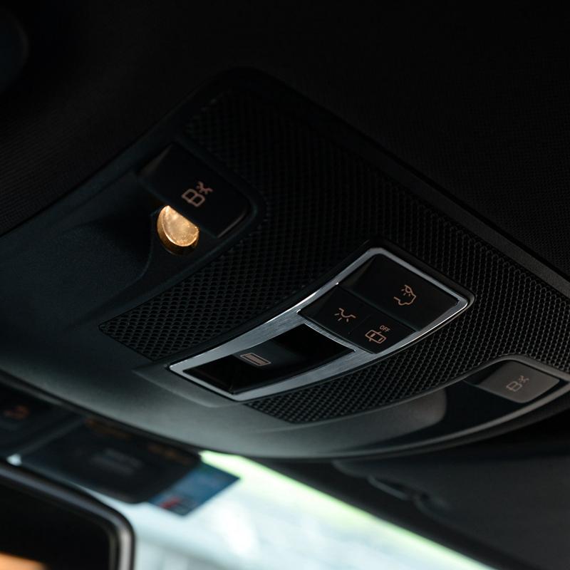 Für Mercedes Benz A B Klasse GLA CLA X156 C117 W177 W246 14-17 Auto Innenraum Leseleuchte Schalterabdeckung Zierleisten Aufkleber Auto