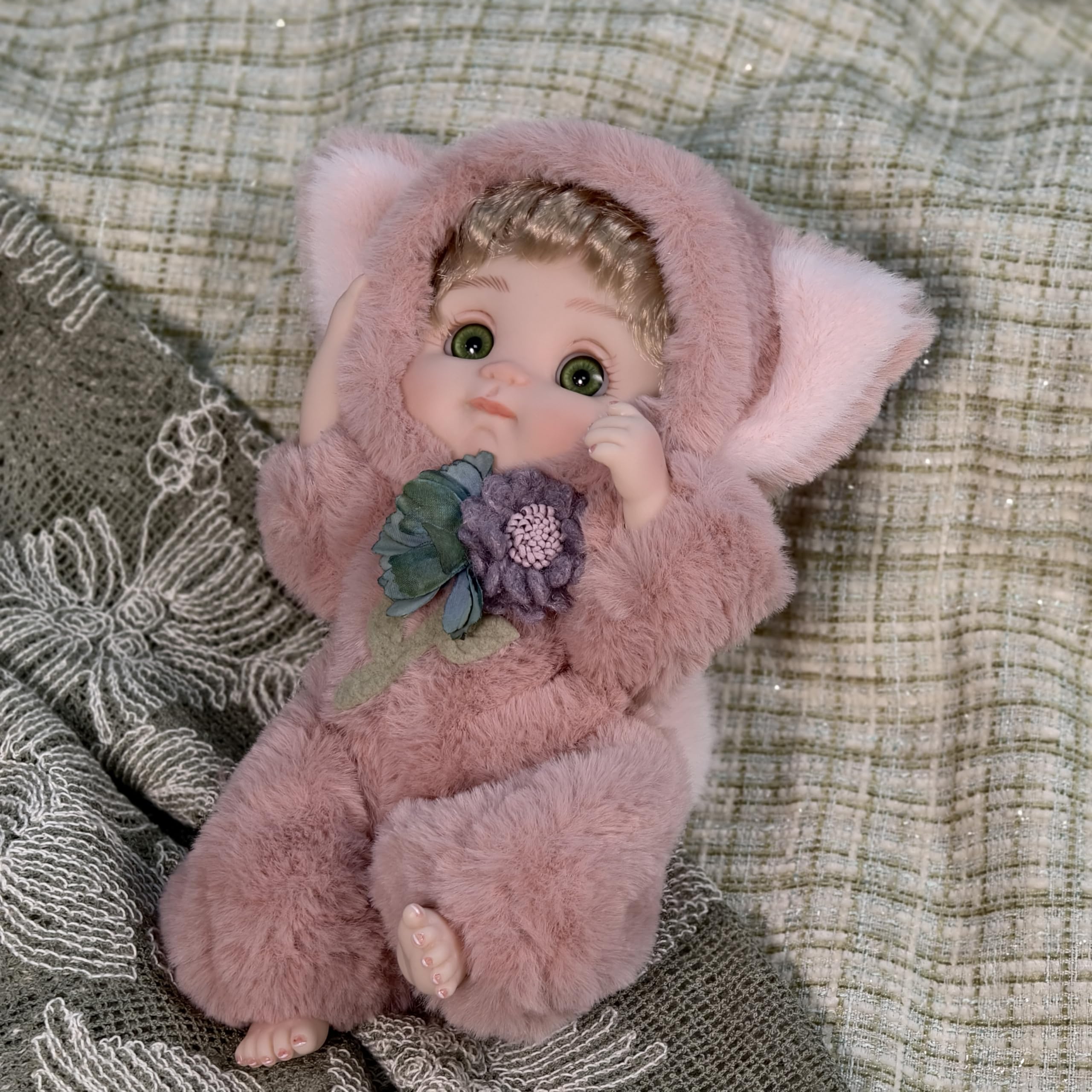 

Cloveray 10-inch Cute Realistic Reborn Baby Doll with Changeable Clothes, Vinyl Doll, Soothing Toy, Birthday Gift (Name: Coco) (Fox)