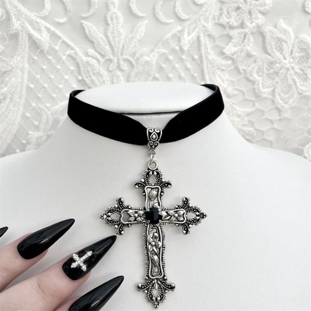 Gothic Sliver Color Relief Pattern Rhinestone Cross Pendant Red Black Velvet Choker Necklace for Women Hallowmas Jewelry Gifts