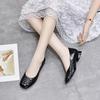 Shallow flat shoes women's pastoral woven style one-pedal single shoes comfortable retro black four-season shoes