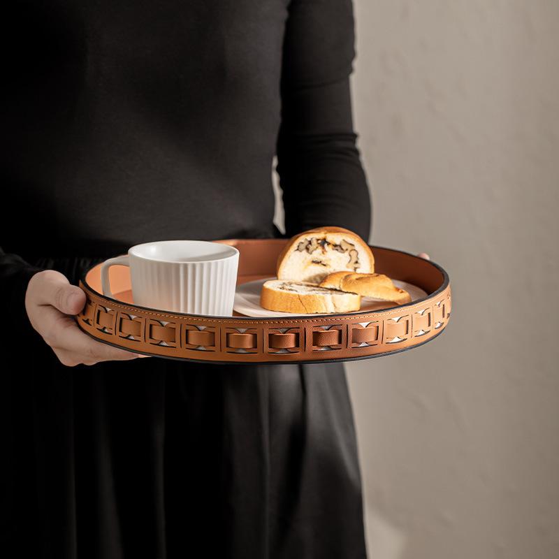 Luxury Round Leather Tray, Elegant Vanity Organizer for Cosmetics, Minimalist Luxury Home Decoration Accent