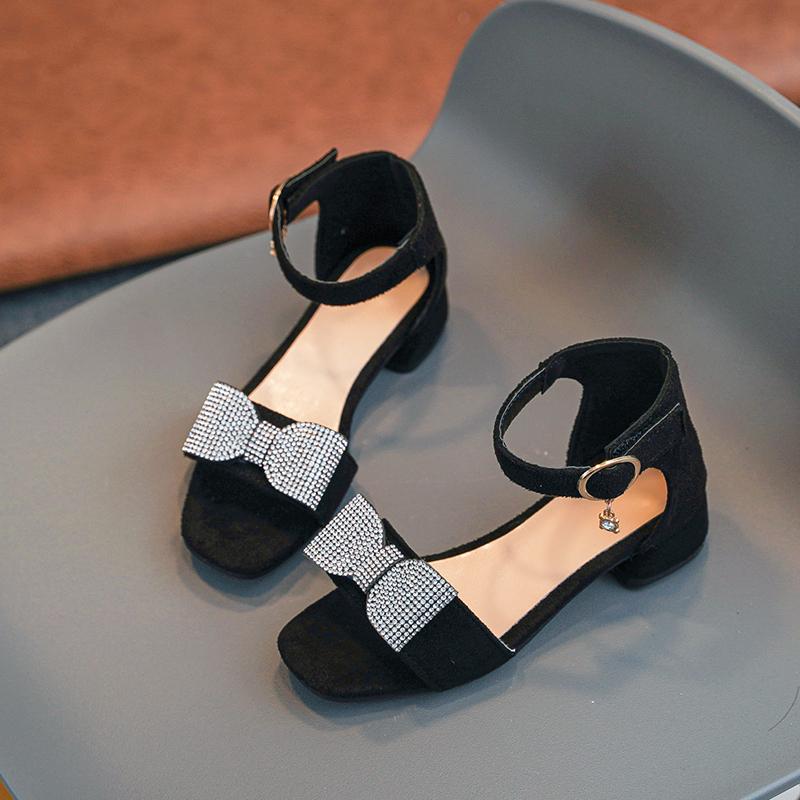 

*Fashionable and Lightweight Children s Soft Rhinestone Comfortable Flat Sandals Summer Fashion Princess Elegant Casual Sandals 27Insole 17cm чёрный