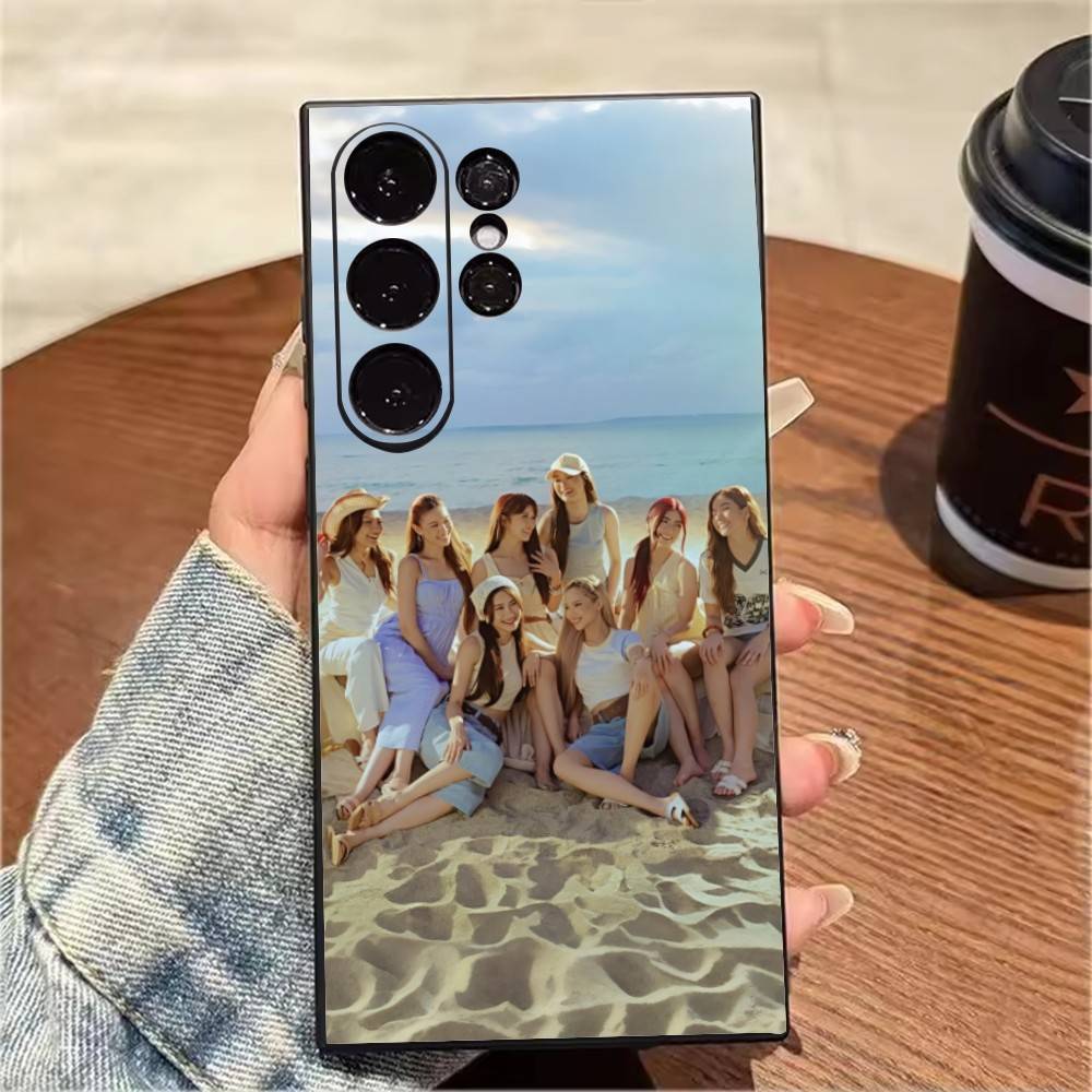 Girls Group B-BINIII-I GwenS Phone Case For Samsung S25,S24,S21,S22,S23,S20,Ultra,S26,Plus,Fe,Note,5G Black Cover