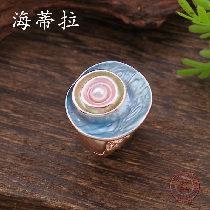 

Эмалированное круглое кольцо-резинка с цветком, женское модное высококлассное кольцо с цветком из жемчуга