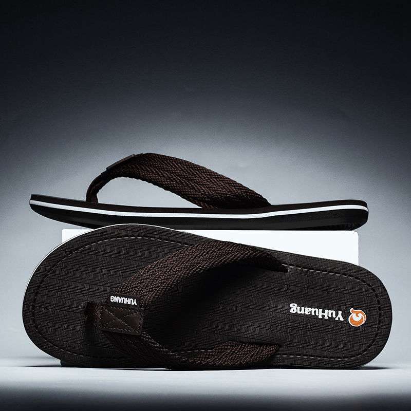 Flip-flops men's tide Korean version outside wearing sandals men's outdoor beach shoes men's wear-resistant non-slip slippers