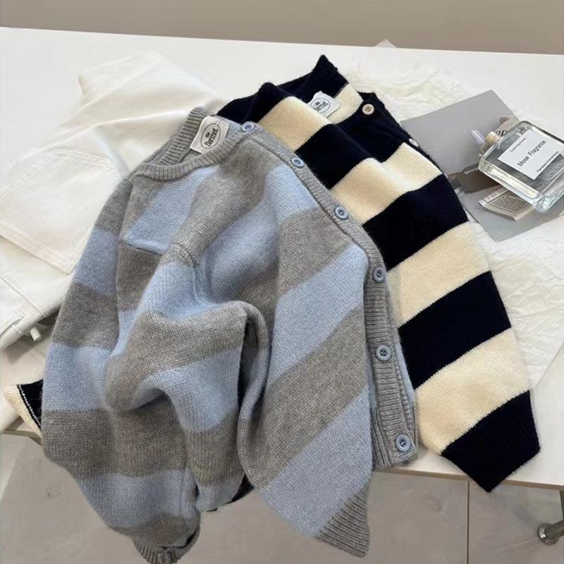 Striped sweater jacket for women, spring/autumn new trendy versatile long-sleeve top, petite short outer knit cardigan