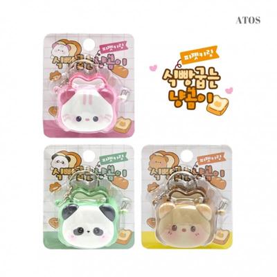 [Unbranded] Bread Baking Kitten Fidget Keychain (Random Delivery)