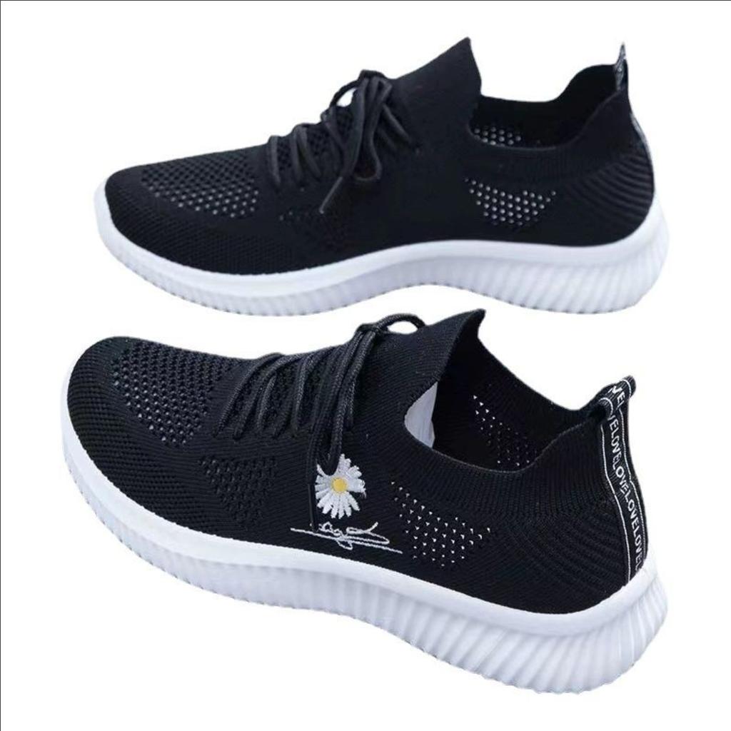 New women's breathable low cut white shoes with soft soles for spring and summer fly woven casual women's shoes