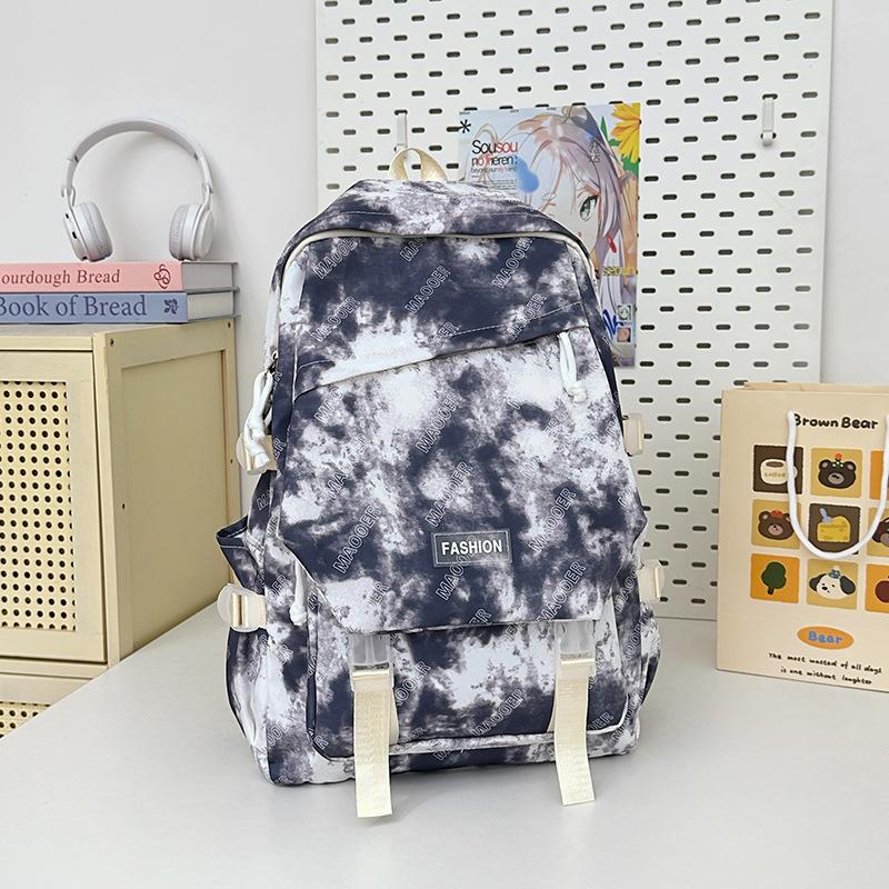 Lightweight new casual backpack large capacity girl small fresh cute backpack high value student bag